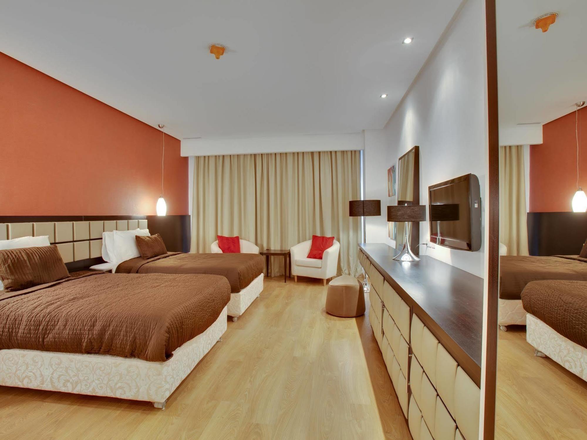 The Rester Hotel Kuwait City Bagian luar foto